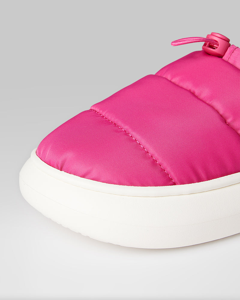 WOMEN'S INDOOR-OUTDOOR PUFFER SLIPPERS - Image 17