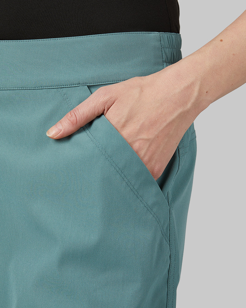 WOMEN'S OUTDOOR CARGO SKORT - Image 21