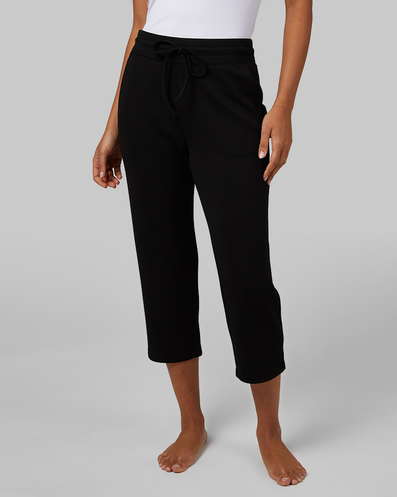 WOMEN'S STUDIO TECH CAPRI - Image 21
